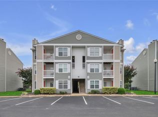 1885 Chantilly Ct #801, Virginia Beach, VA 23451
