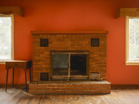 4th image of 8349 W State St