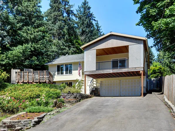 17158 SE Oatfield Rd, Milwaukie, OR 97267