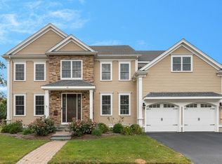 43 Elder Rd, Needham, MA 02494