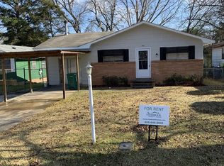584 Singleton St, Canton, MS 39046