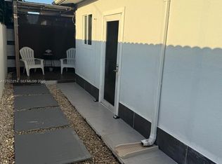 10450 SW 149th Ter #1, Miami, FL 33176