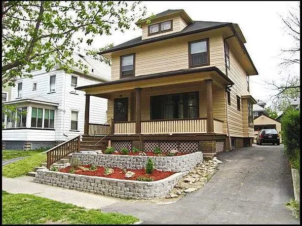 332 Melville St, Rochester, NY 14609