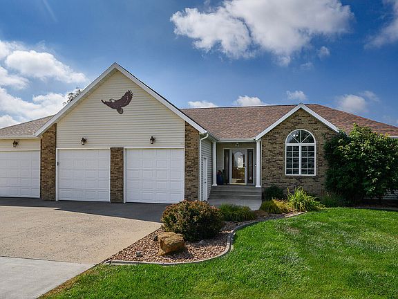 2nd image of 4601 Blue Spruce Rd
