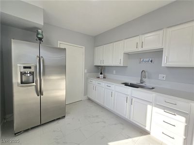 3724 Waikiki Ave, Las Vegas, NV, 89104