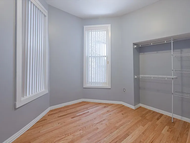 4211 W Gladys Ave #2 — Photo 3