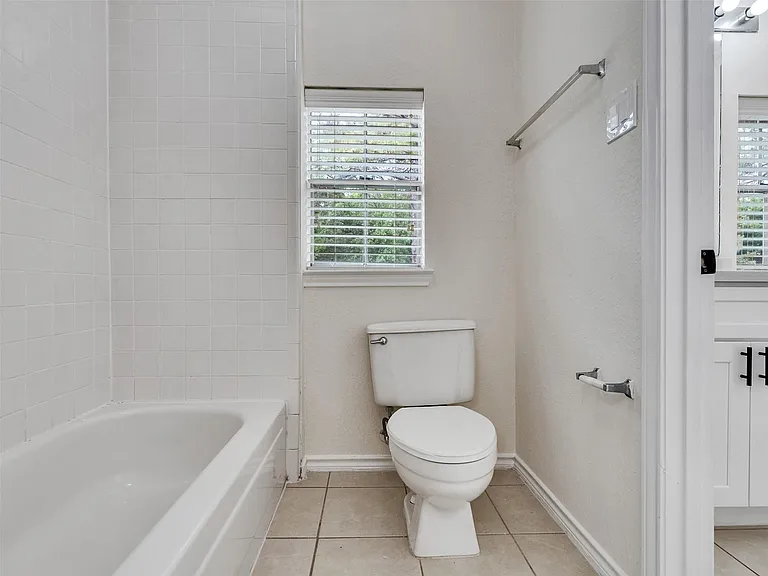 4510 Chestnut Meadow Dr — Photo 33