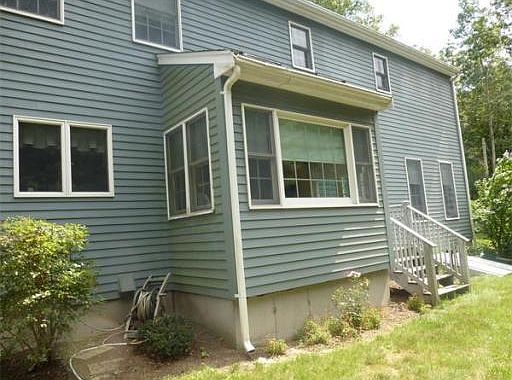 2nd image of 17 Hayden Dr