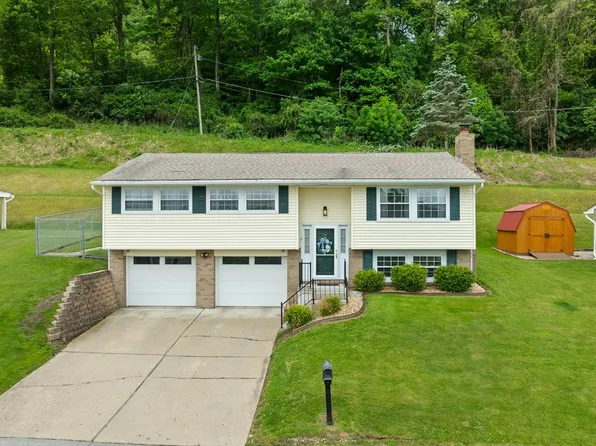 24 Crestview Dr, Wheeling, WV 26003