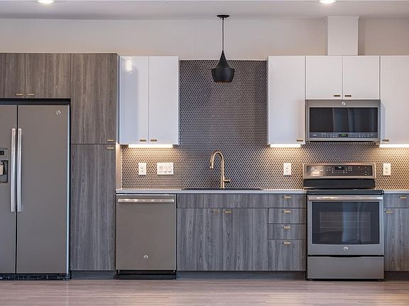 5th image of 4361 S Congress Ave Unit 333