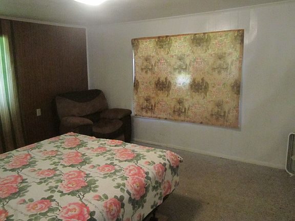 4th image of 609 W Wolfe St