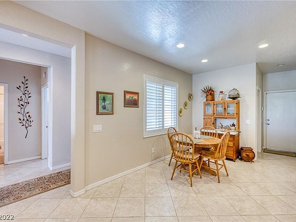 5th image of 8997 Echo Grande Dr