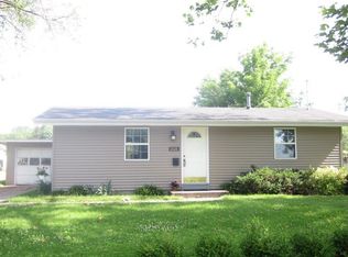 2028 Mason Rd, Burlington, IA 52601