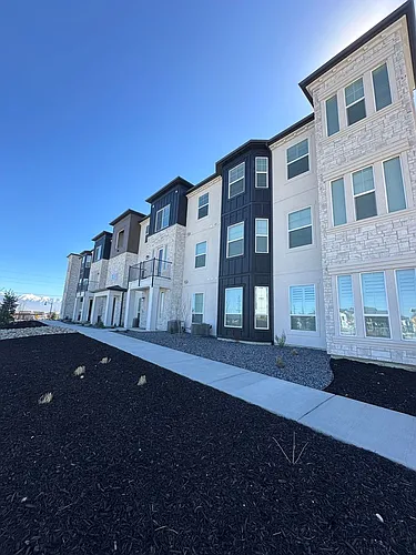 6454 Pinnacle Peak Ln E #201 Photo 1