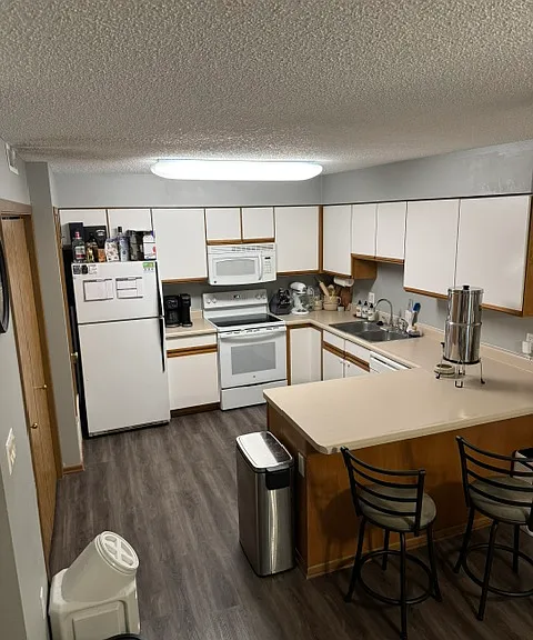 88 W Side Dr — Photo 3