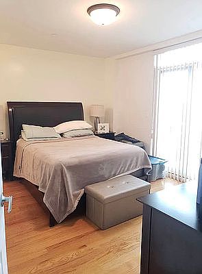 5th image of 31-76 37th St #5C