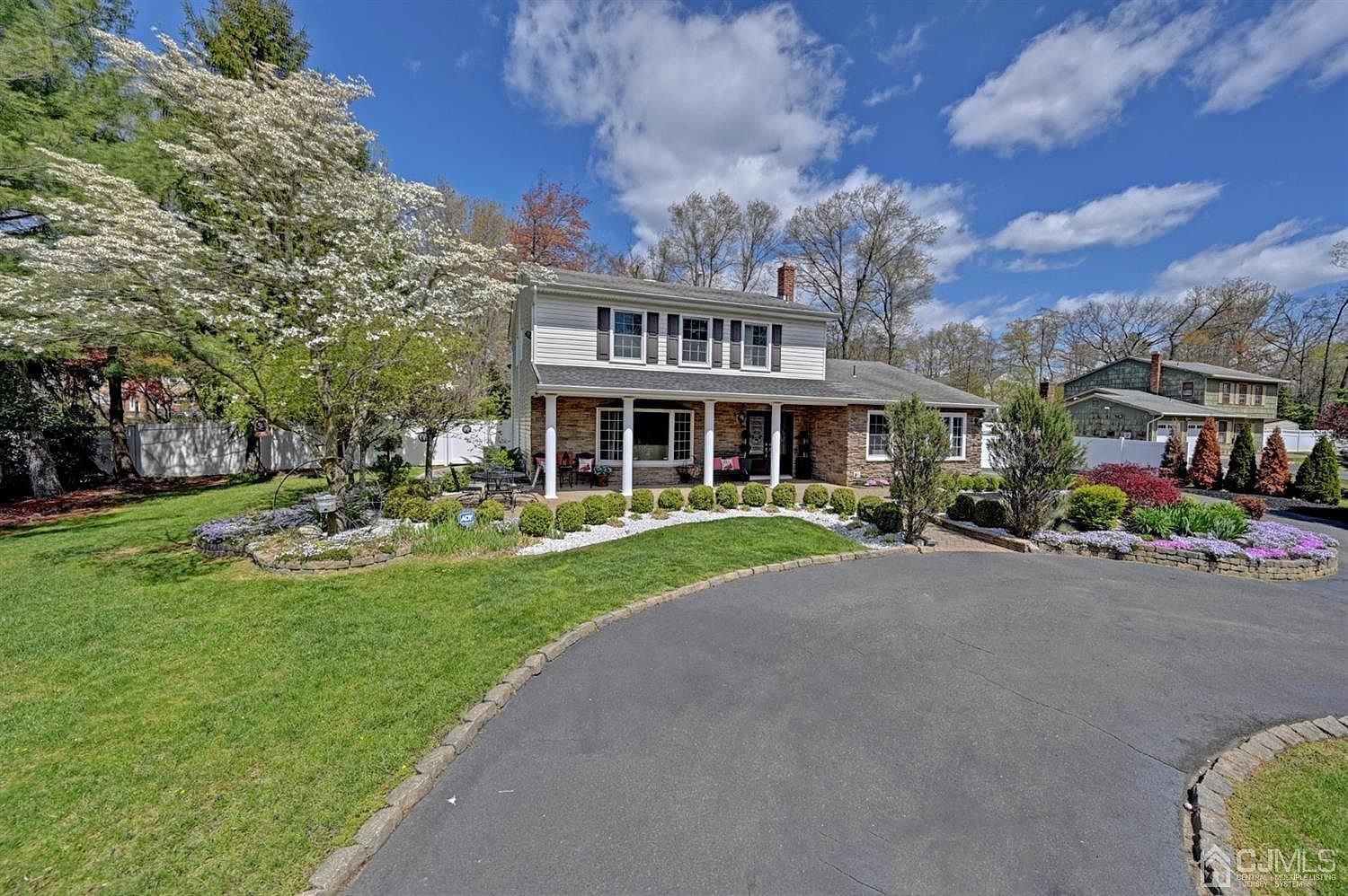 8 Sutton Ct, Matawan, NJ 07747 Zillow