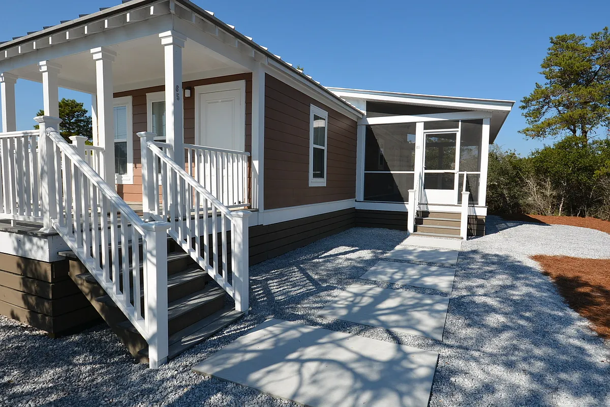 Building Photo - 65 Pine Knoll Ln