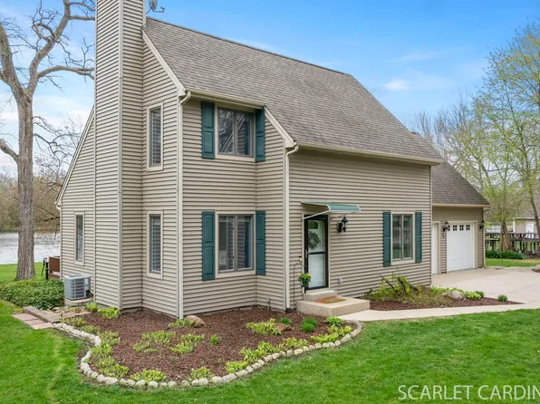 54 Kingmoor Ln, Yorkville, IL 60560