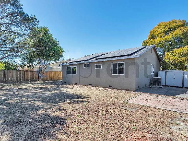 175 Mills Ln — Photo 29