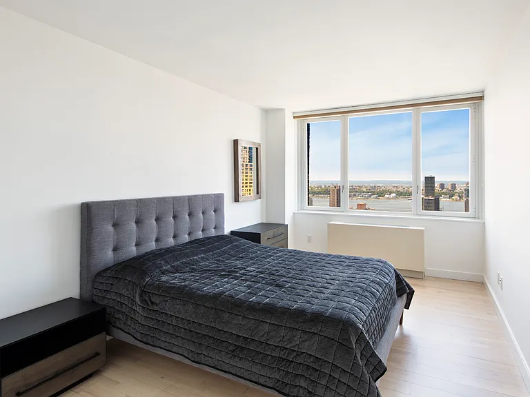 322 W 57th St #46H2 — Photo 13
