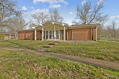 4649 McIlroy Dr Photo 1