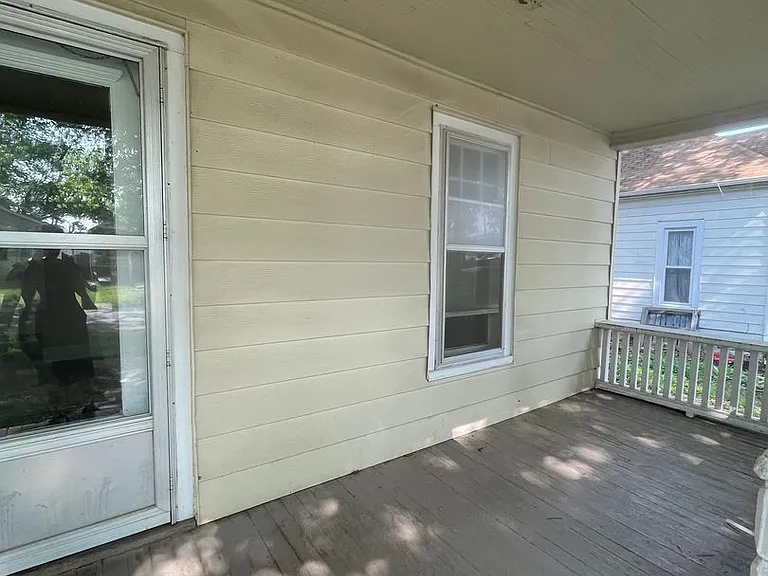 417 Constitution St — Photo 2
