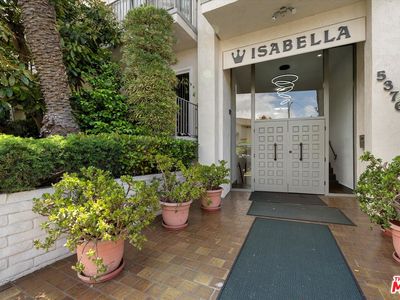 5376 Fairview Blvd APT 205, Los Angeles, CA, 90056