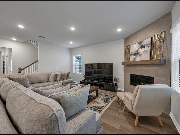 183 Schneider Ln — Photo 5