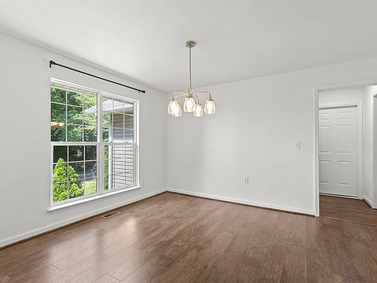3560 Great Oak Ln — Photo 4