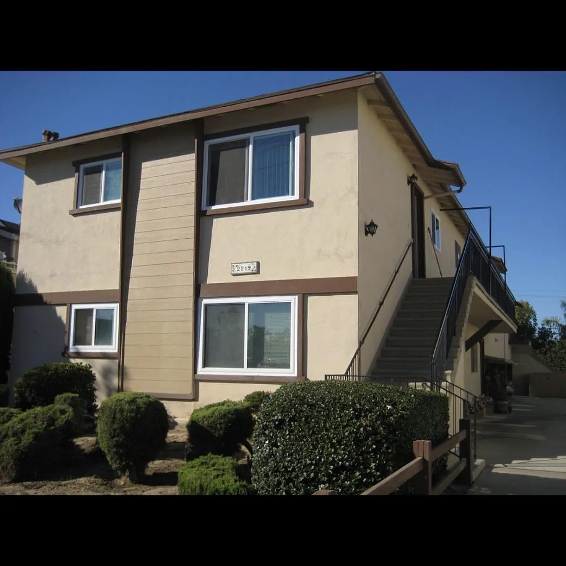 2 bed, 680 sqft, $2,475 — Photo 2