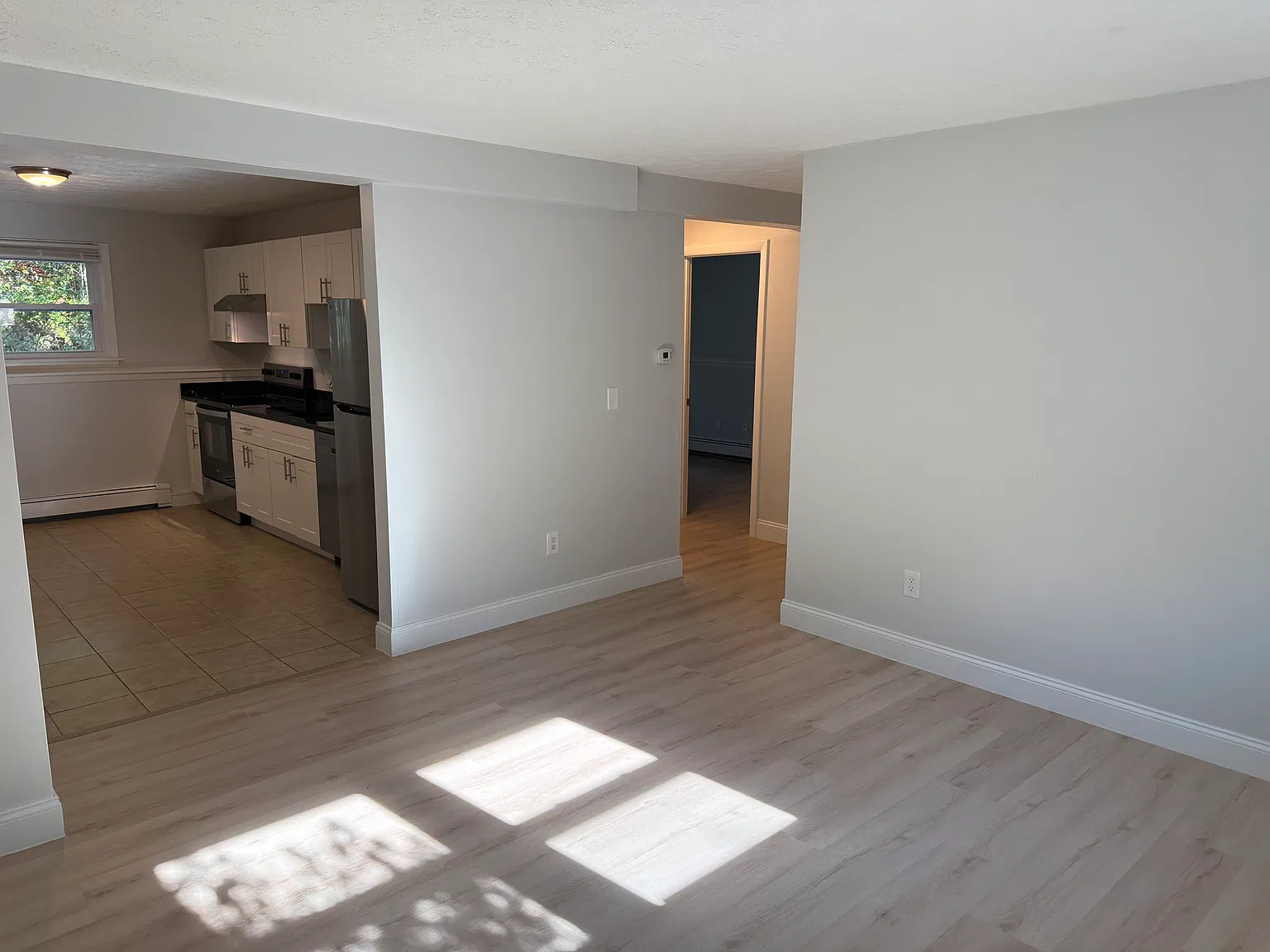 2 bed, $1,825 — Photo 4