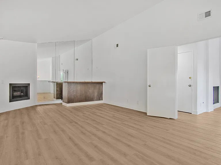 8 Aspen Way — Photo 5
