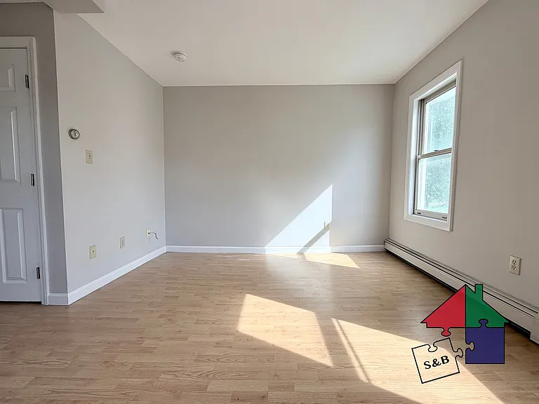 477 Websterville Rd — Photo 9