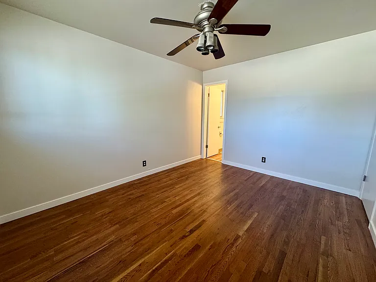 3355 Pierremont Rd — Photo 26