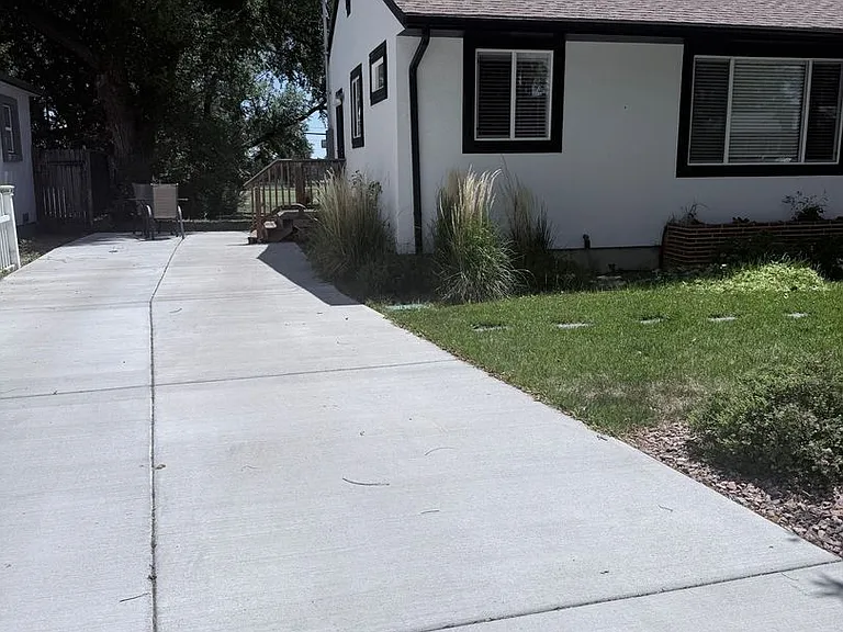 1141 E Madison St — Photo 21