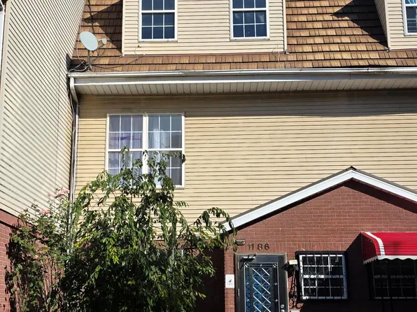 1186 Vyse Avenue, Bronx, NY 10459