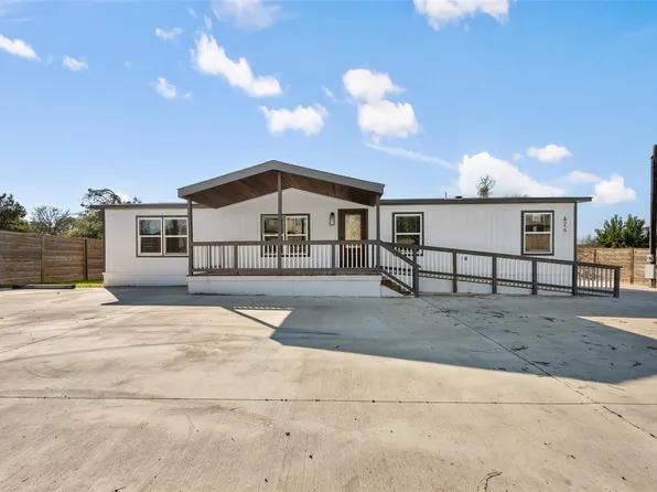 624 S Old Stagecoach Rd, Kyle, TX 78640