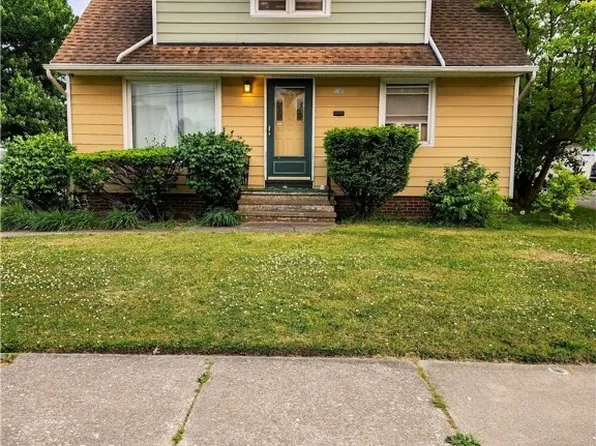 12809 Emery Ave, Cleveland, OH 44135