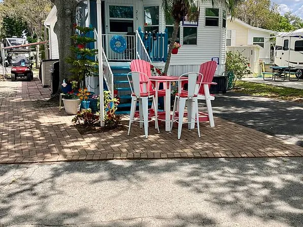 2920 Us Highway 19 N Lot 215, Dunedin, FL 34698