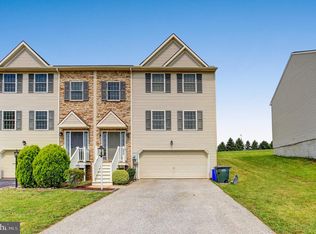 3910 Sheppard Dr, Dover, PA 17315