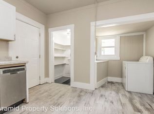 3127 7th St, Des Moines, IA 50313