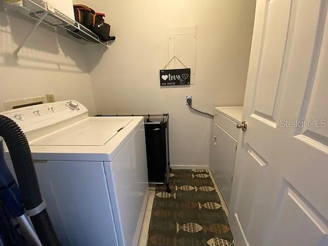 2700 Cove Cay Dr #1-6D — Photo 15