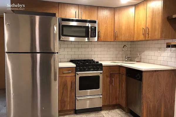 Rented by Sotheby's International Realty | media 1