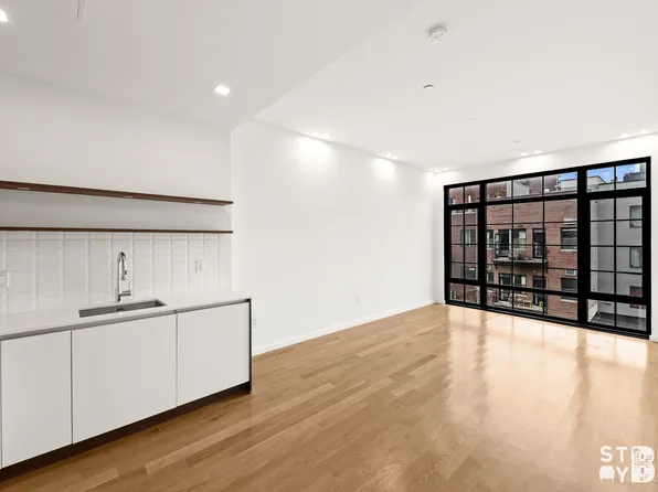 209 Jackson Street image 1 of 14