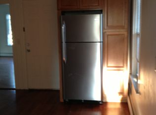 30 Oriole St APT 3, Gardner, MA 01440