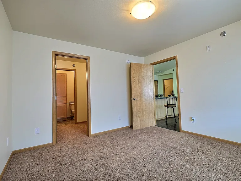 Moorhead, MN Sandy Creek Apartments | Bedroom