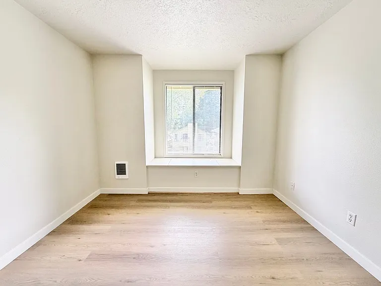 7060 SW Montauk Cir — Photo 13