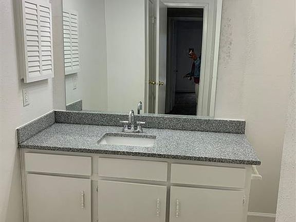 2nd image of 5625 Antoine Dr APT 1003