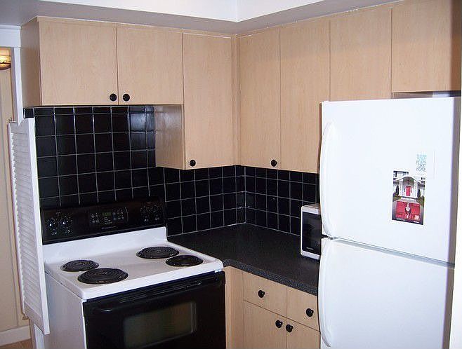 2nd image of 2441 SW 82nd Ave APT 305
